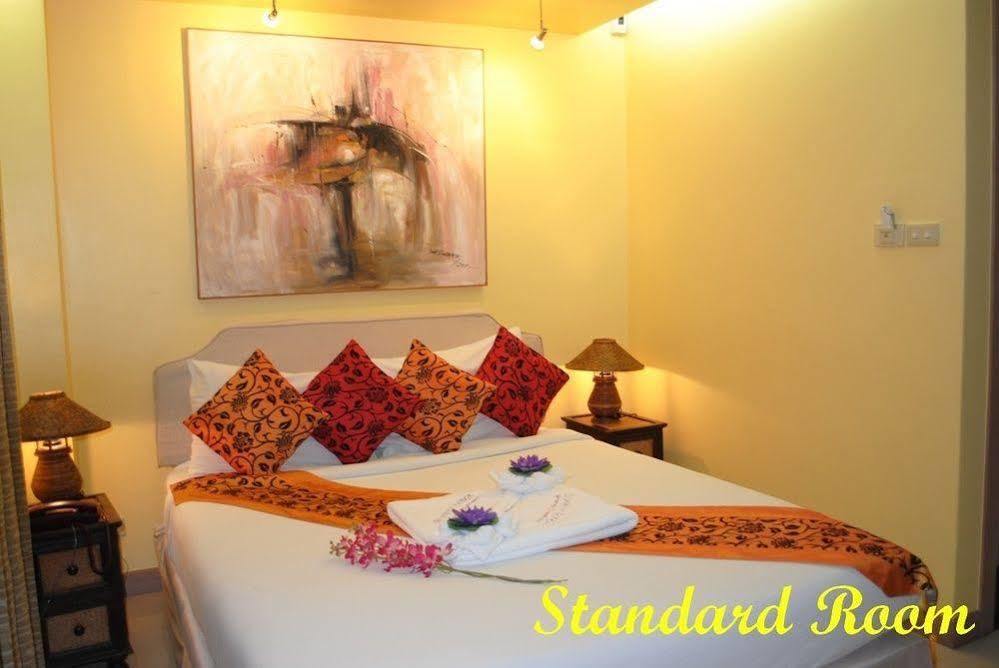 Pasadena Lodge Pattaya Eksteriør billede